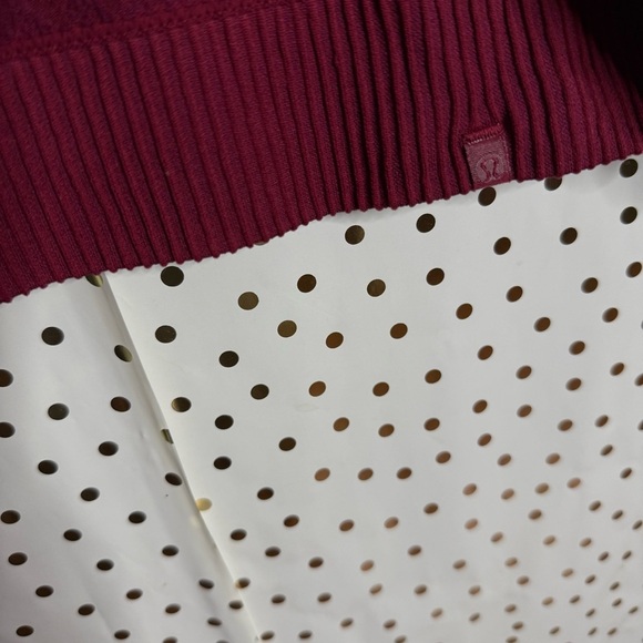 Lululemon Women's Restless 1/4 Zip Pullover - Picture 4 of 7